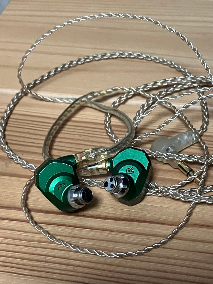 イヤホン Campfire audio andromeda 2017