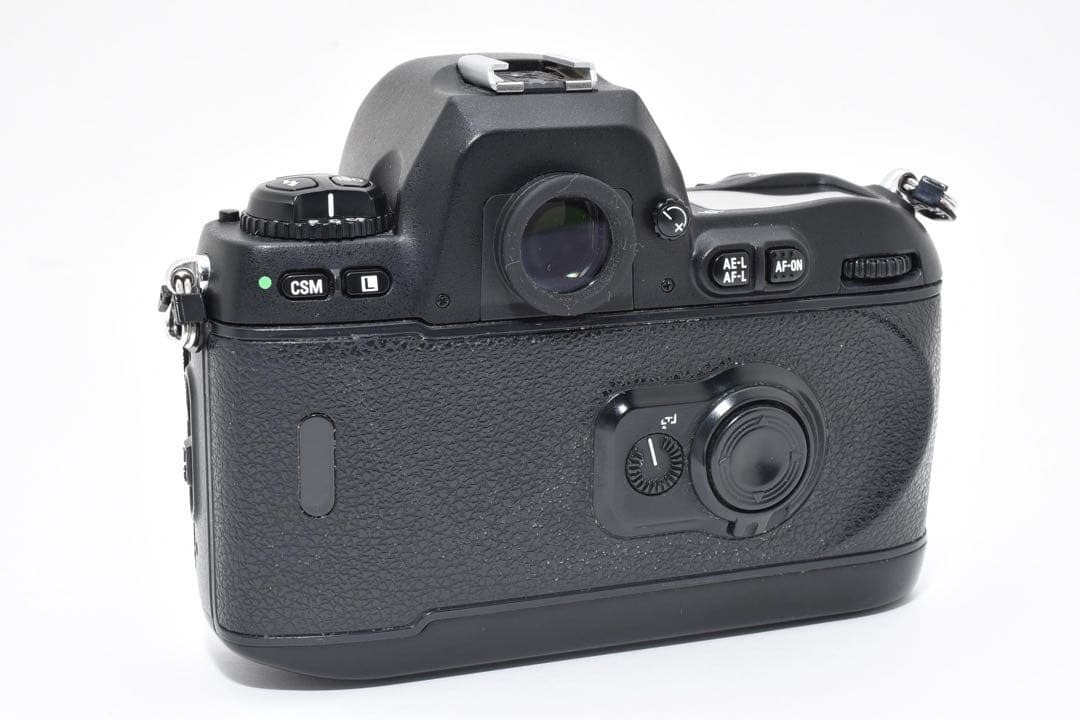 【美品】ニコン Nikon F100 ボディ フィルム一眼レフカメラ 名機