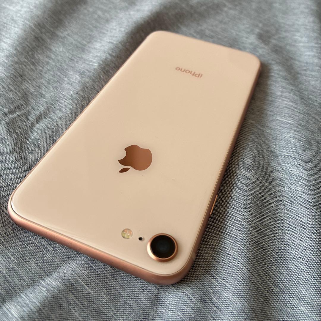 2023年購入Apple iPhone 8 ゴールドAmazon整備品