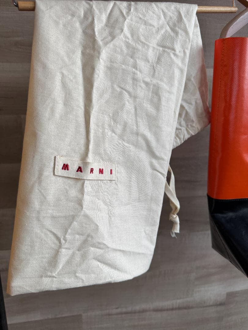 MARNI マルニ TRIBECA トート オレンジ×ブラック 付属品完備