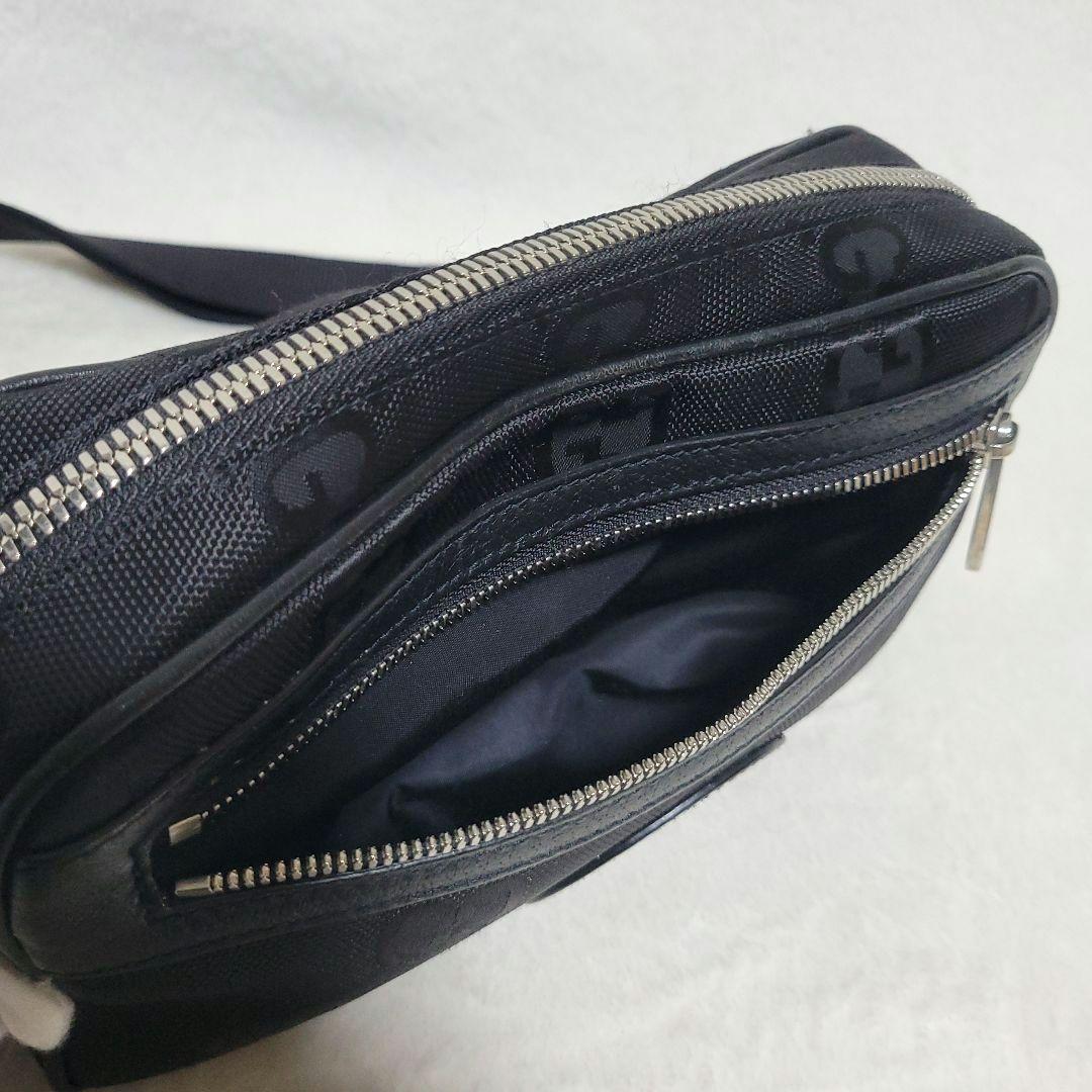 【現行 美品】GUCCI　ボディバッグ オフザグリッド GG柄 631341 黒