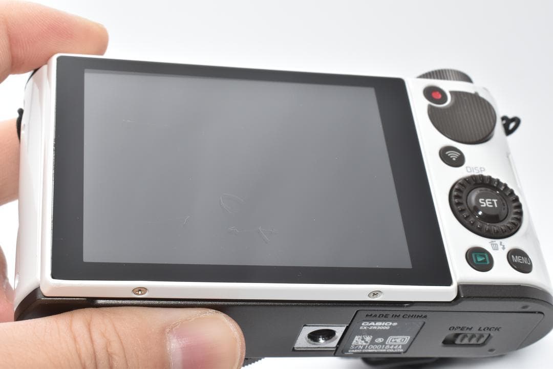 CASIO カシオ EXILIM EX-ZR3000 ホワイト