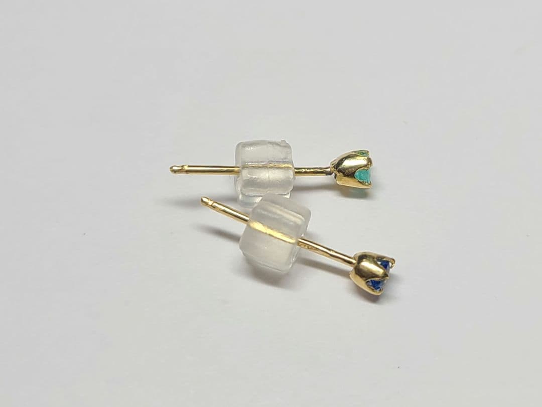 美しいネオンブルーの共演★バターリャパライバトルマリンアウイナイトピアス18金★