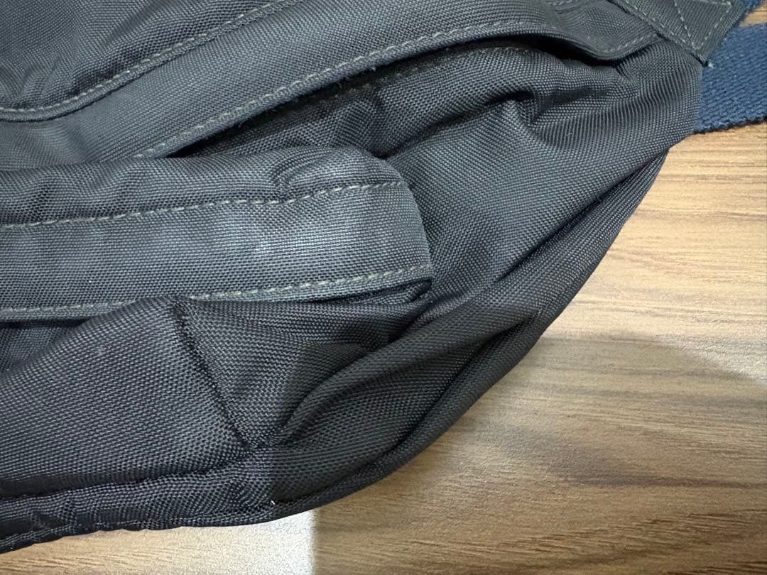 バレンシアガ エブリデイ ショルダーバッグ ナイロン ブラック/ネイビー