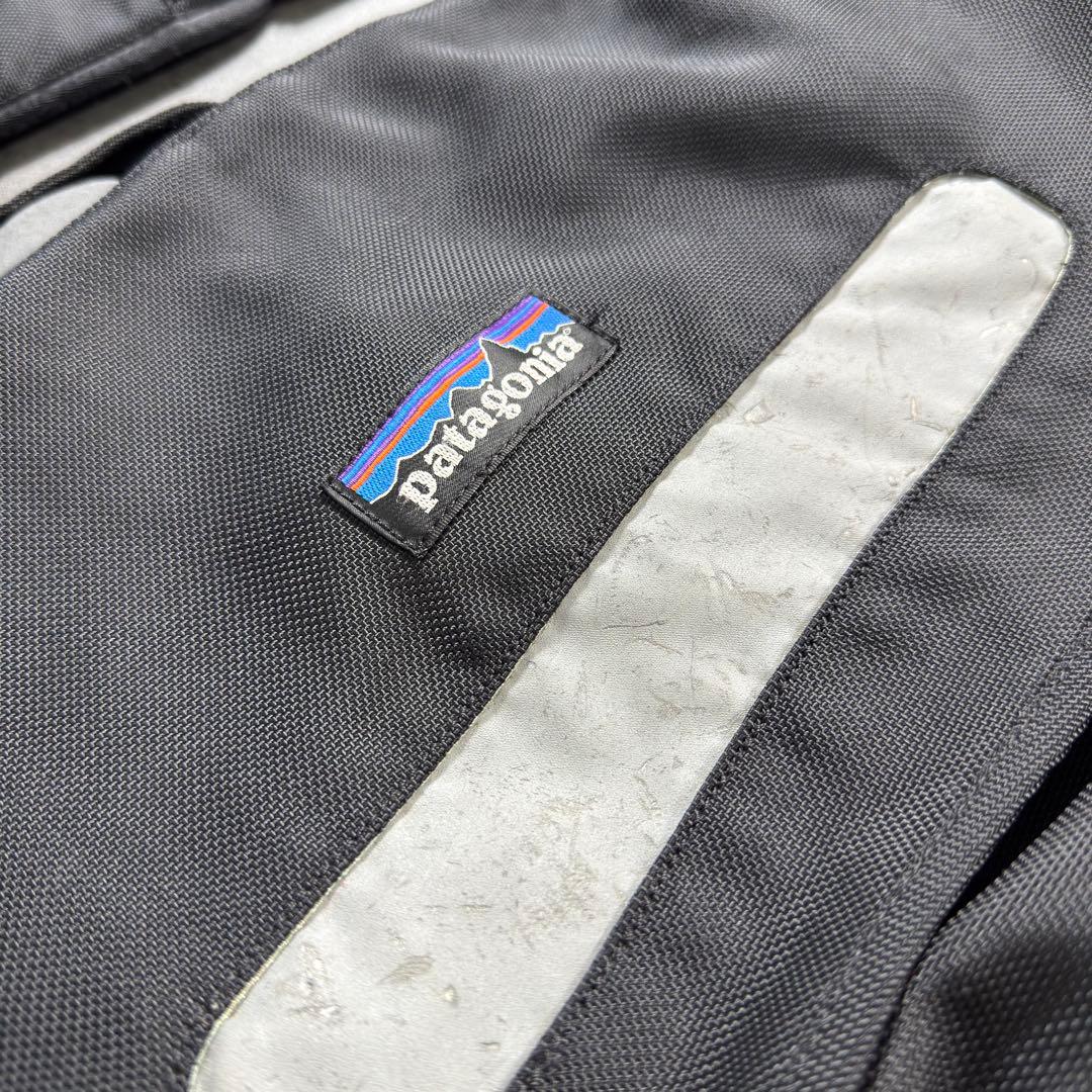 patagonia Half Mass ハーフマスメッセンジャーバッグ 黒 古着