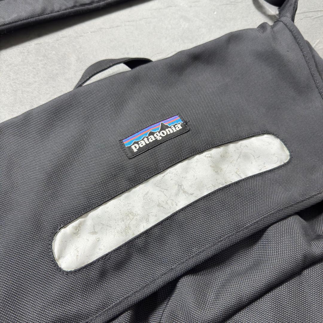 patagonia Half Mass ハーフマスメッセンジャーバッグ 黒 古着