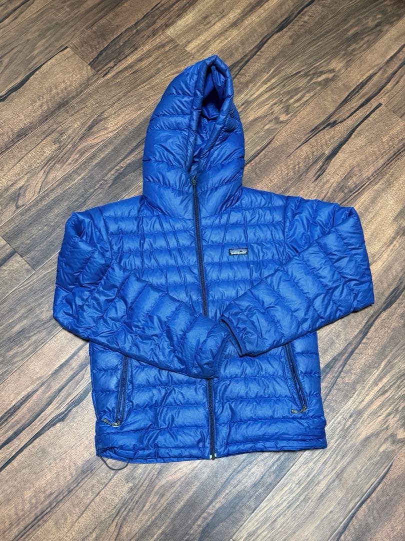 Patagonia フルジップ ダウンジャケット 青