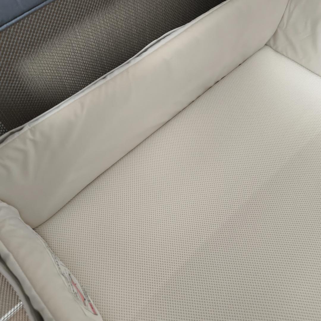 Aprica　アップリカ　ココネルエアーAB　ホワイトグレー