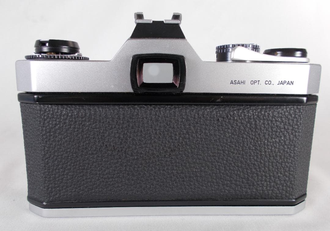 フィルムカメラ 整備済 完動品　Pentax SPF + f/1.8　P255