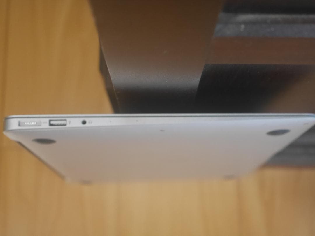 MacBook Air (13-inch, 2017) 128GB 良品