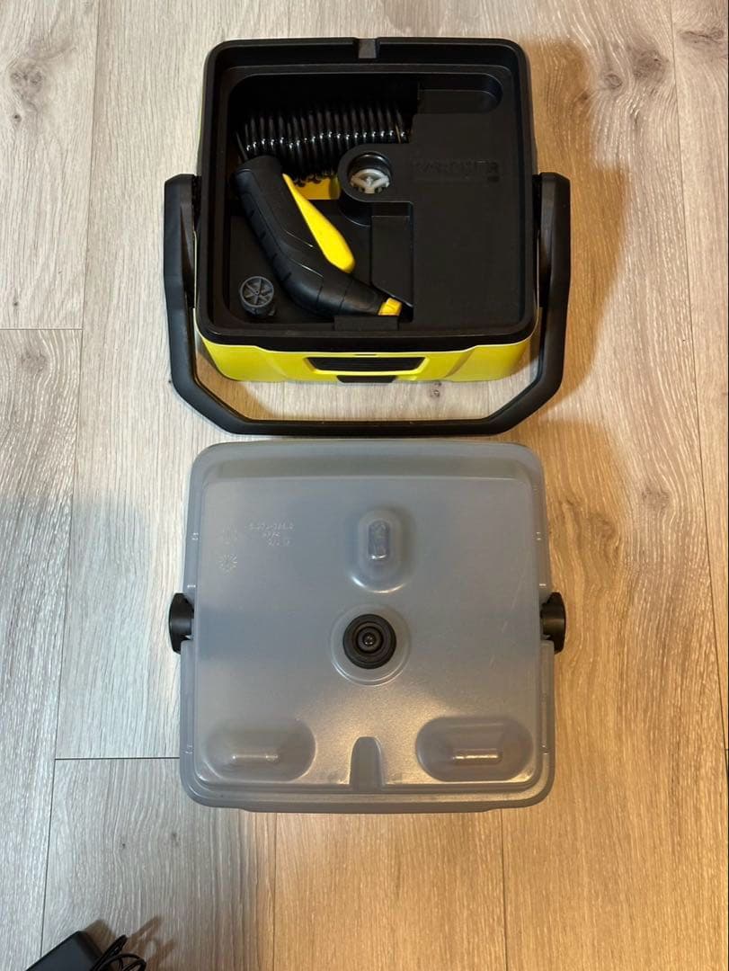 良品　動作確認済み　KARCHER ケルヒャー マルチクリーナー OC3