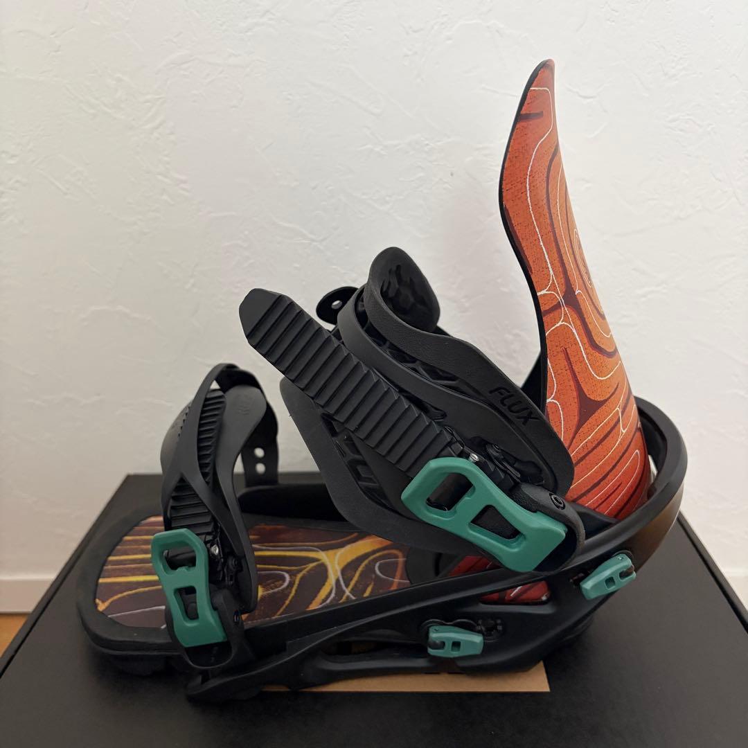 【美品】限定品 FLUX EZO バインディング Mサイズ 箱・証明書付き