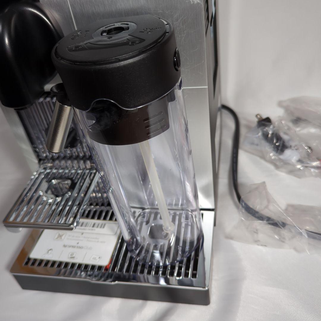 NESPRESSO ネスプレッソ　ラティシマ・プロ シルバー F456PR