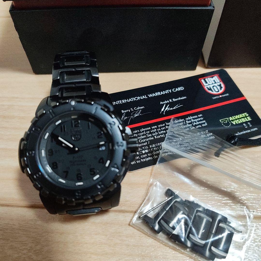美品　Luminox F-117 ナイトホーク ブラック 時計
