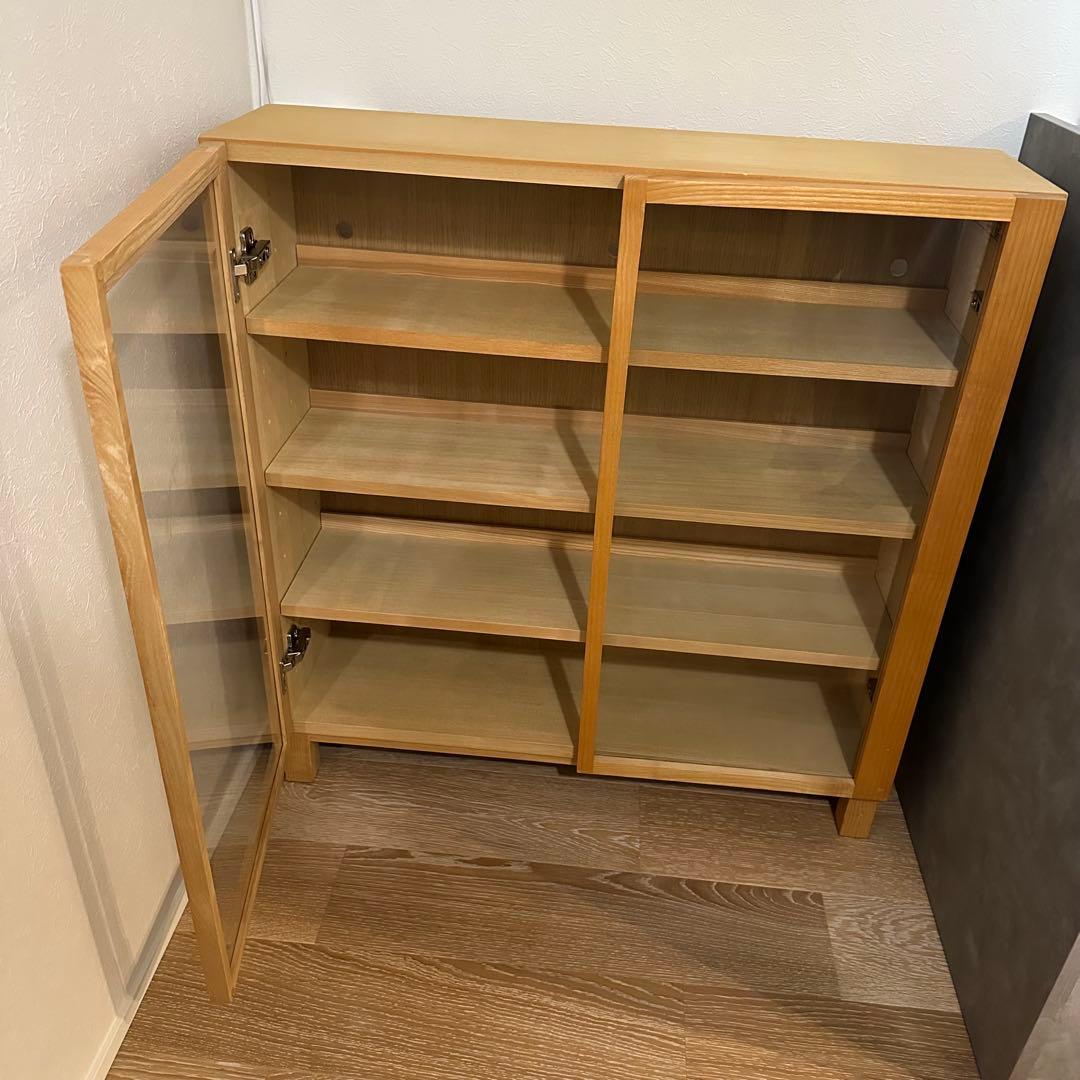 無印良品　オーク材　ガラス扉木製キャビネット　②