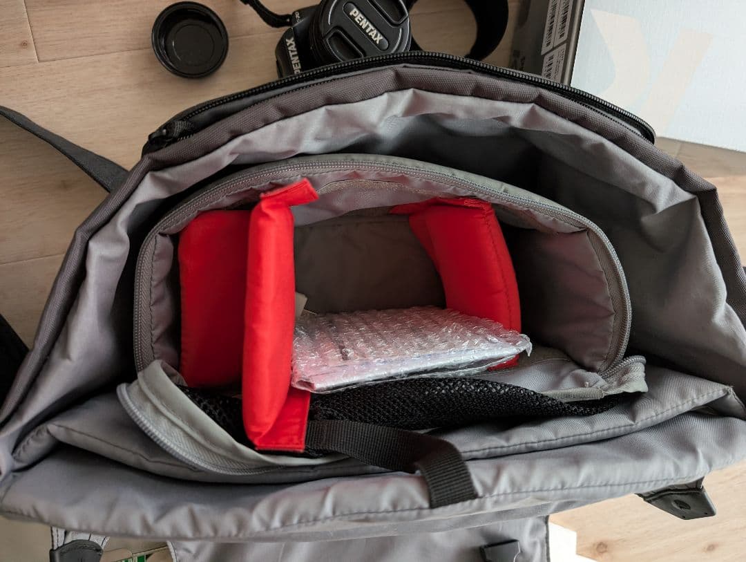 即発送★PENTAX K-70 300W ズーム RE キット（ ブラック）