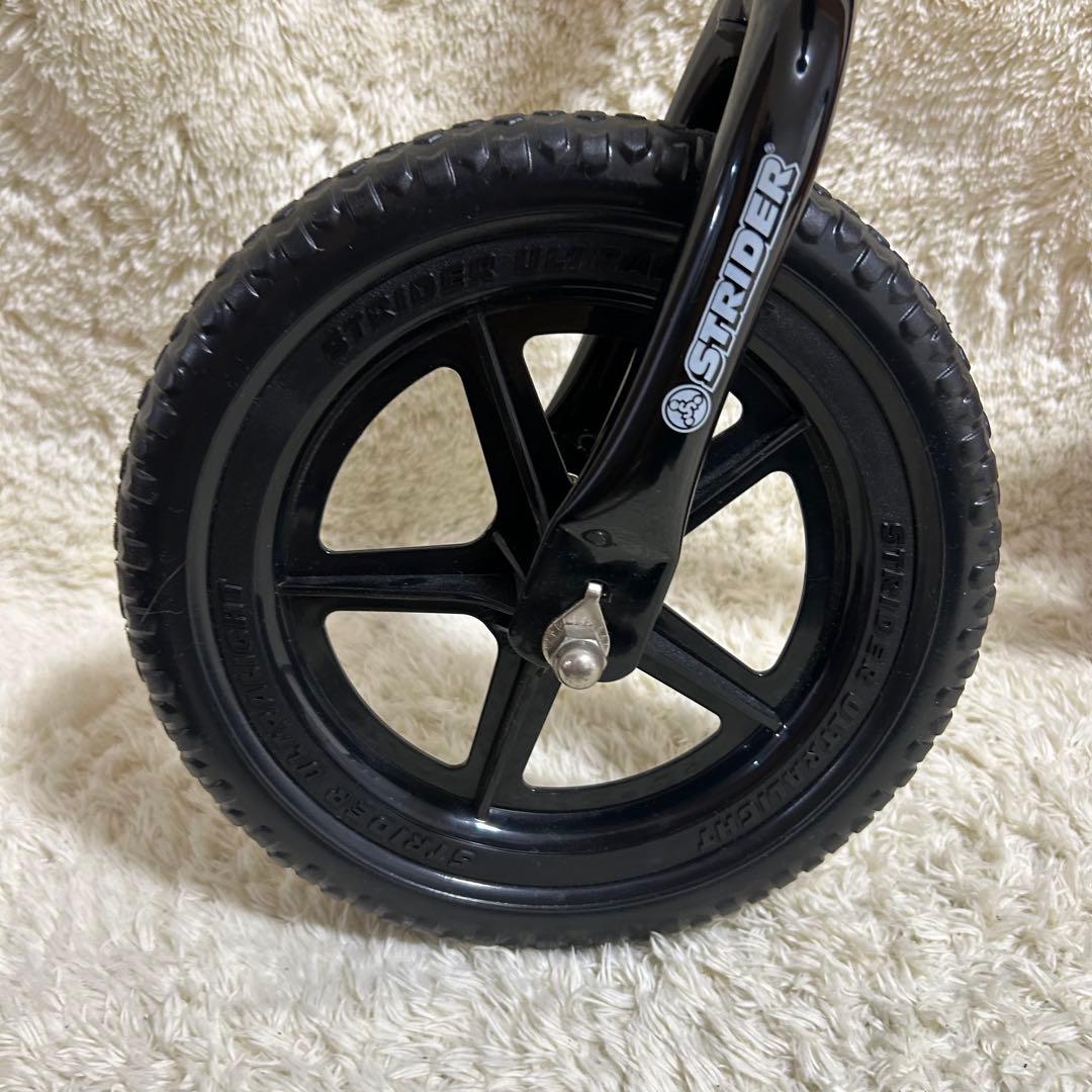 【未使用級】STRIDER SPORTS ストライダー スポーツ 12　レッド