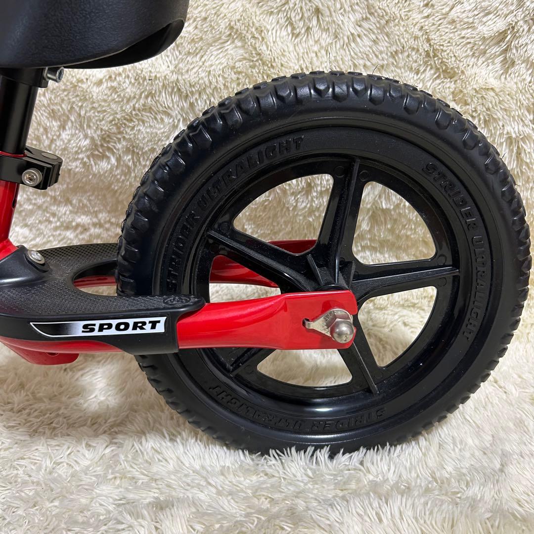 【未使用級】STRIDER SPORTS ストライダー スポーツ 12　レッド