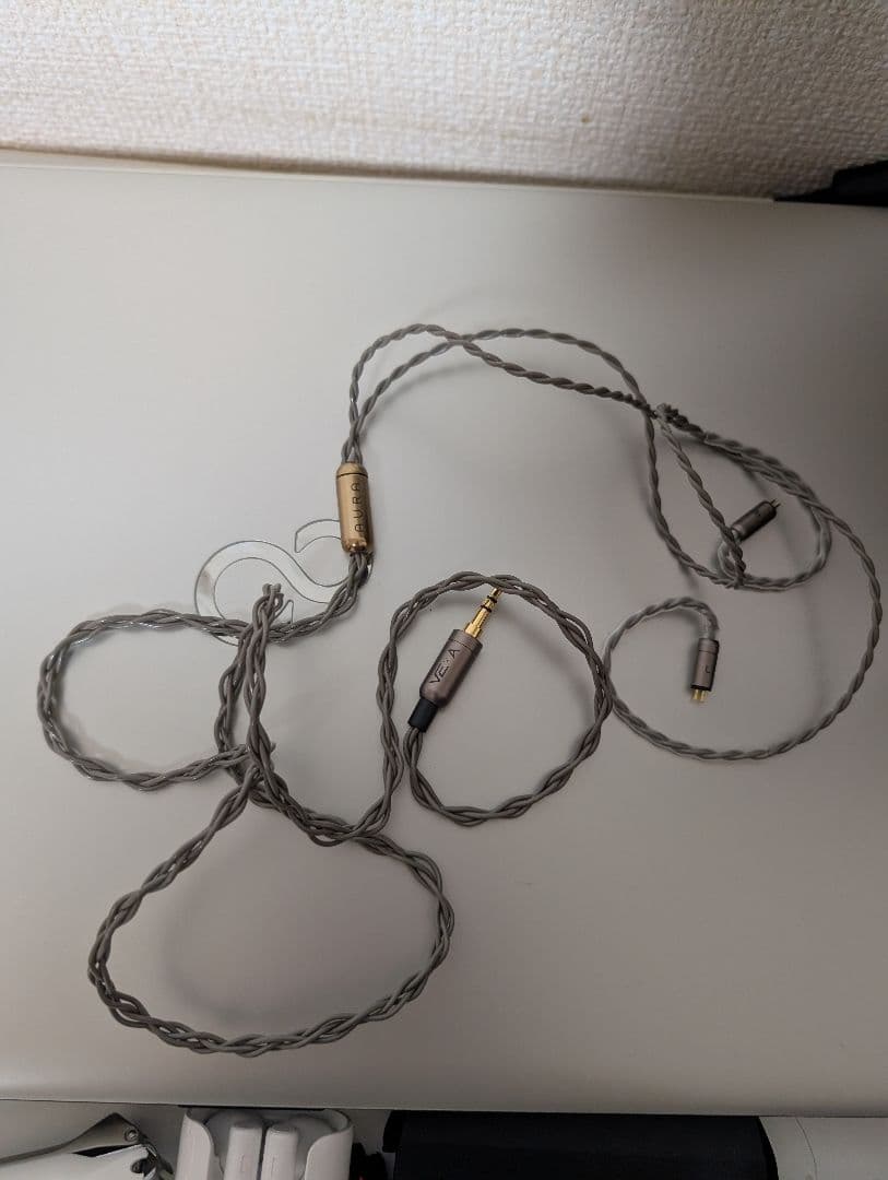 お買い得！！ AURA 純正ケーブル 4.4mm　3.5mm