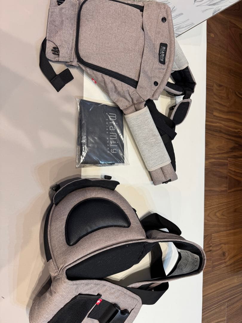 ミアミリー ヒップシート グレー　miamily