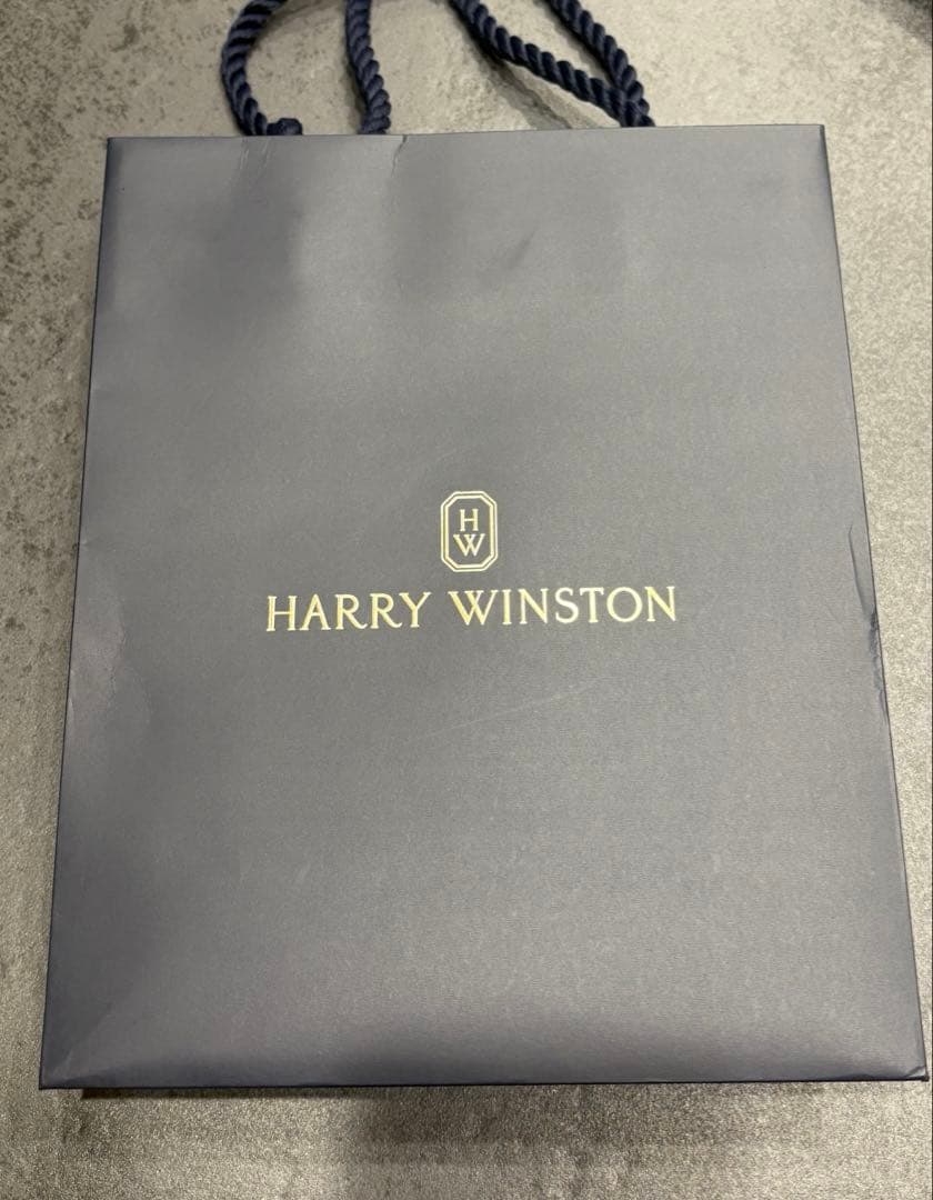 HARRY WINSTON ペアリング　空箱　レザーケースと付属品