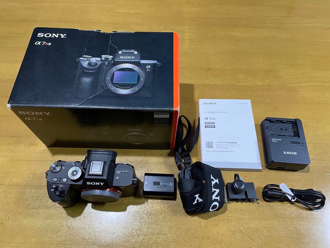 SONY α7R3ミラーレス一眼 本体