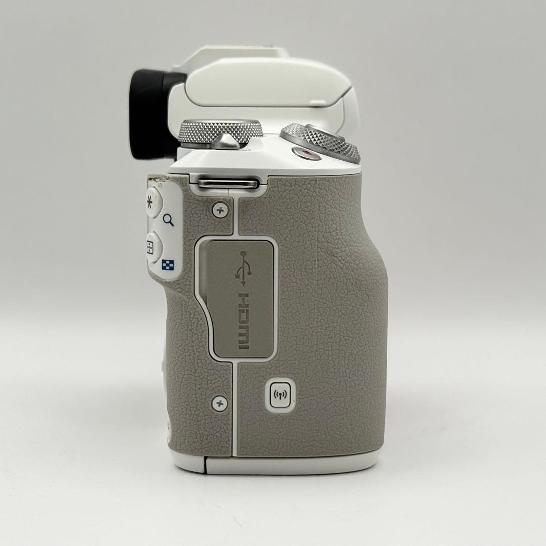 Canon EOS Kiss M2 ホワイト レンズセット