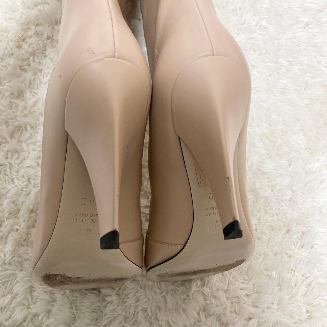 FENDI フェンディ FFカーリグラフィー ロングブーツ レザー Pベージュ