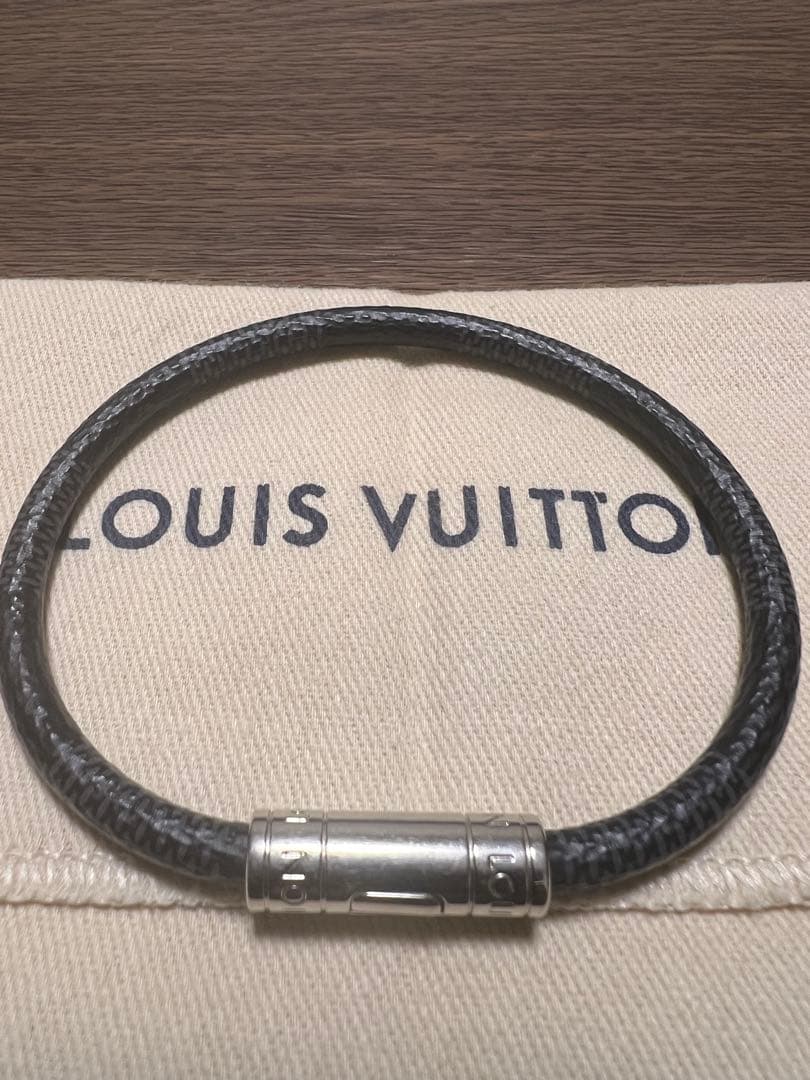y*e様 LOUIS VUITTON ブレスレット・キープ イット 袋有り　ダミ