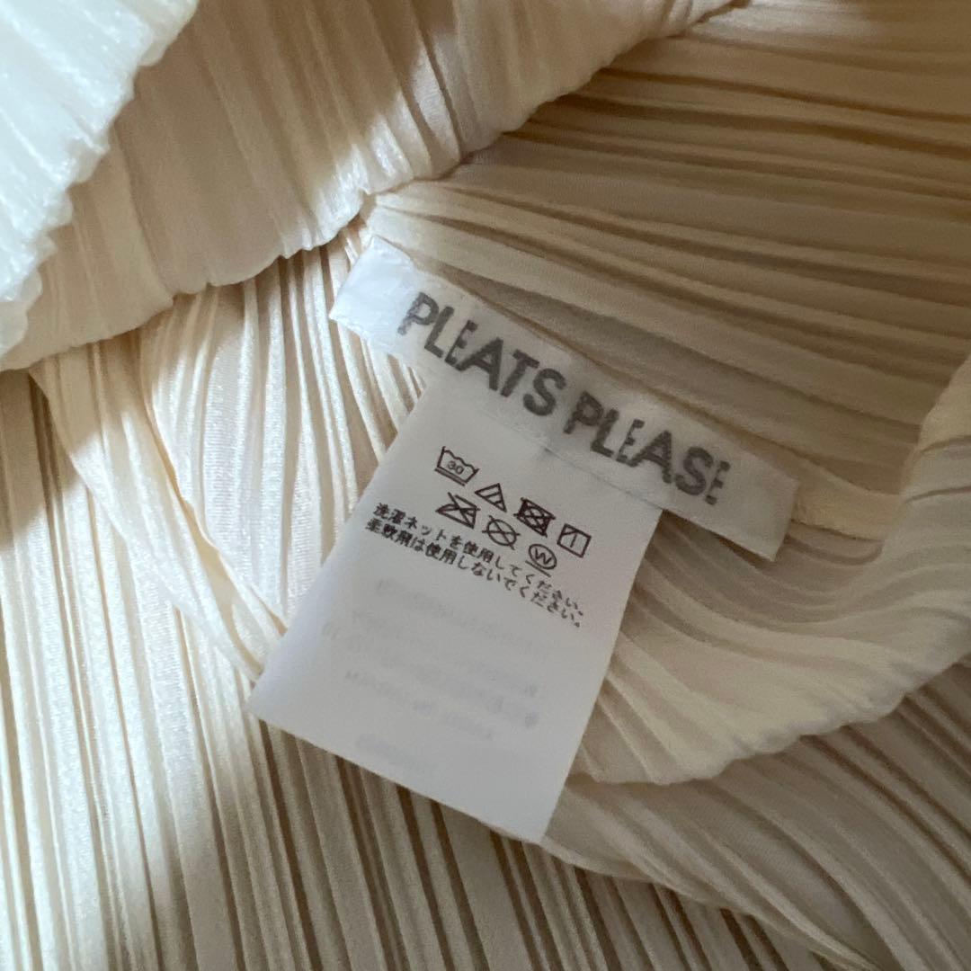 PLEATS PLEASE ロングシャツ2025年9月　オフホワイト　サイズ3