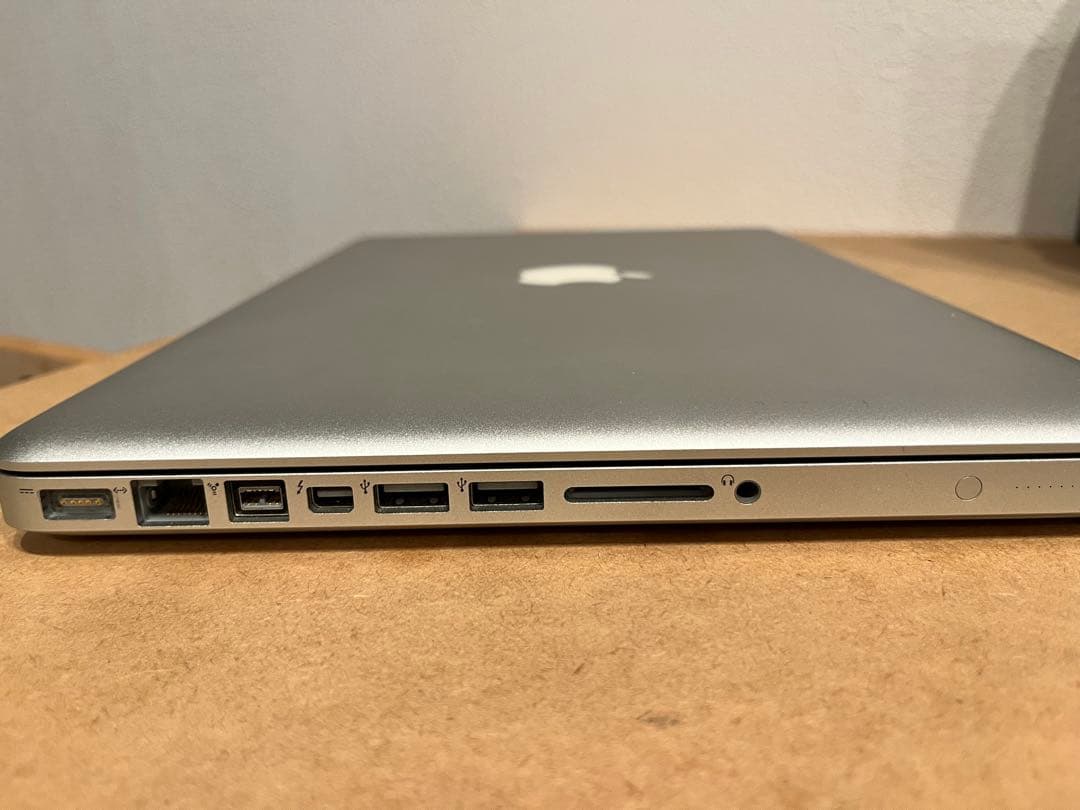 MacBook Pro 13インチ Mid 2012 OS未インストール