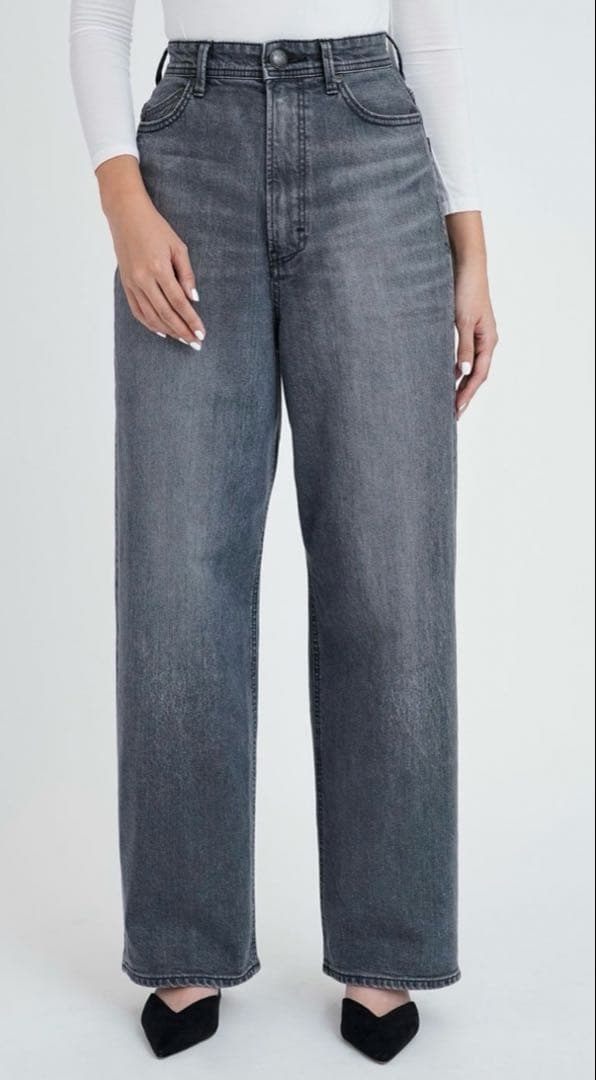 YANUK Joan 24サイズ