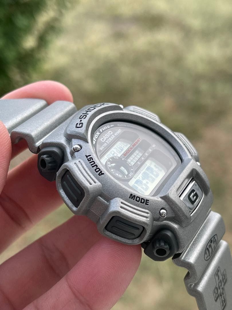 CASIO G-SHOCK DW-9000M-8T デジタル腕時計