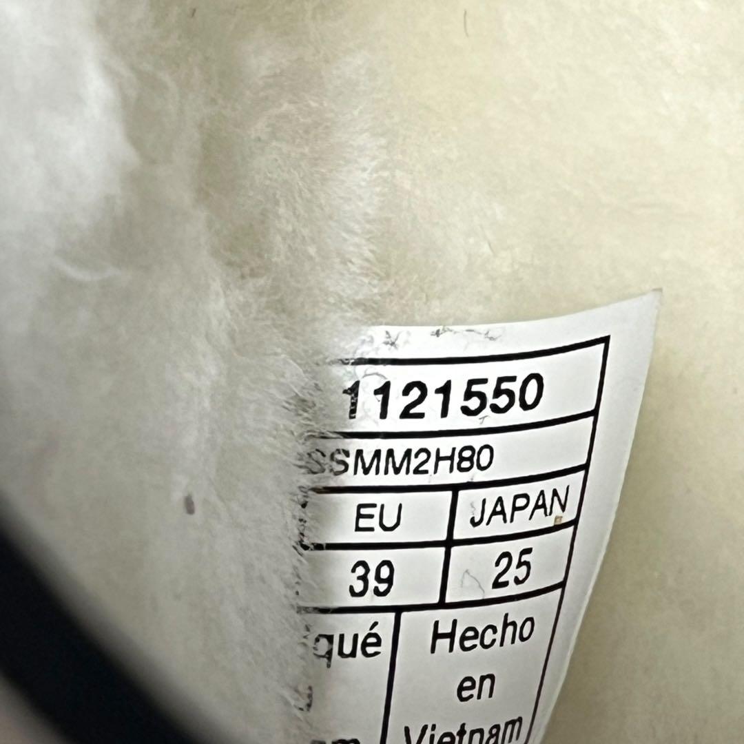 美品　アグ　UGG ディスコクロススライド　サンダル　ファー　25cm 白　黒