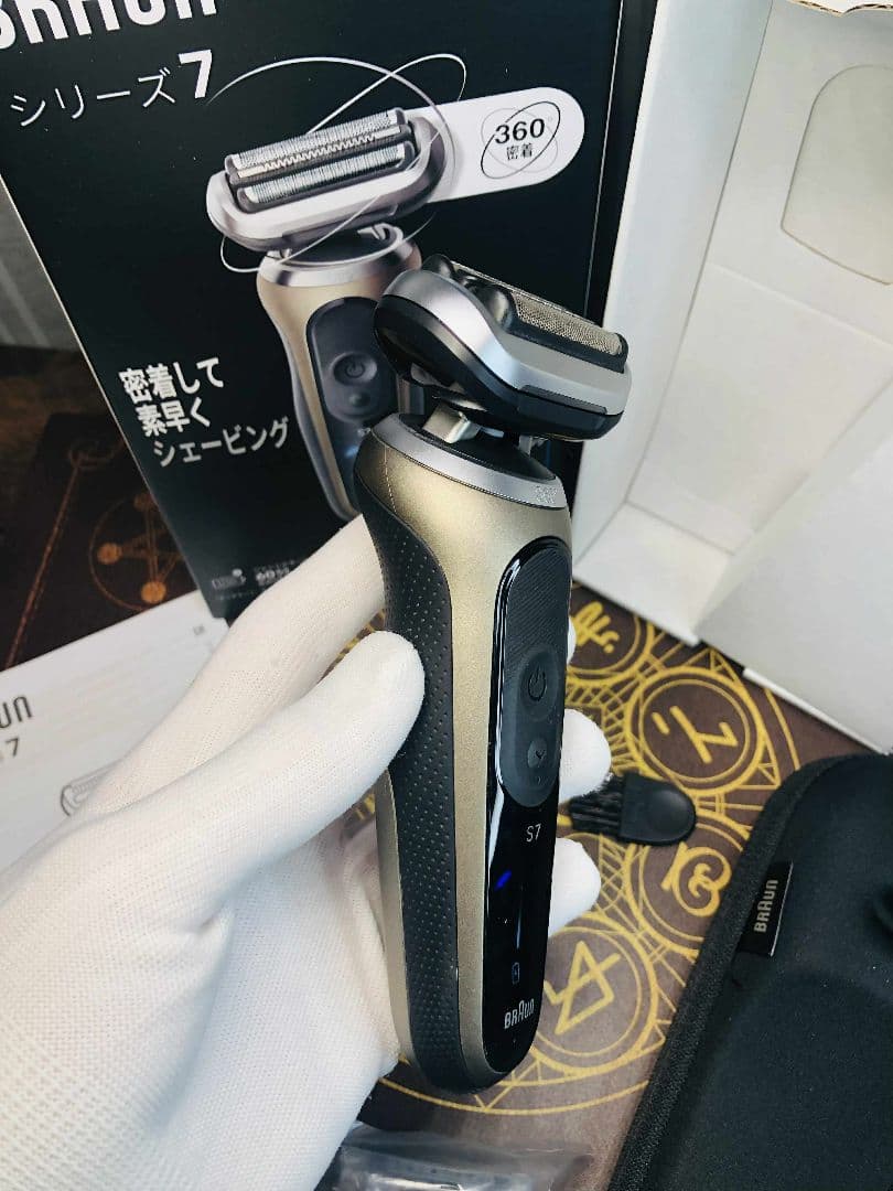 【美品】ブラウン シリーズ7 72-C1500s メンズシェーバー