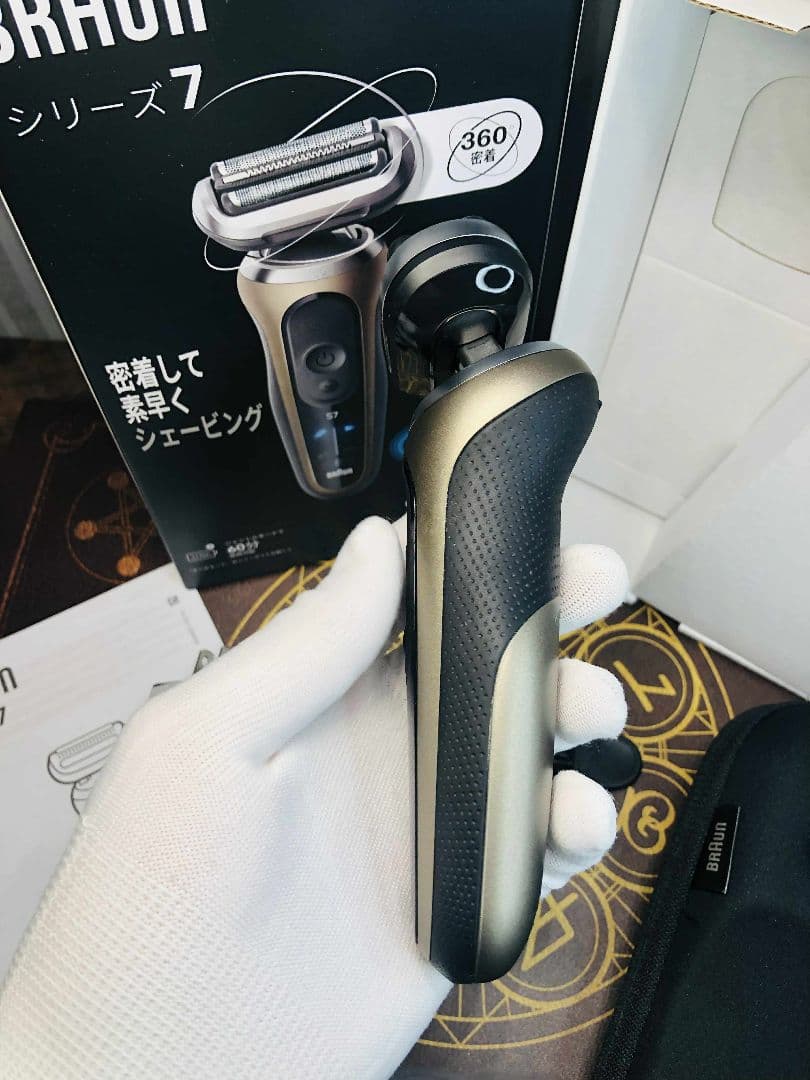 【美品】ブラウン シリーズ7 72-C1500s メンズシェーバー