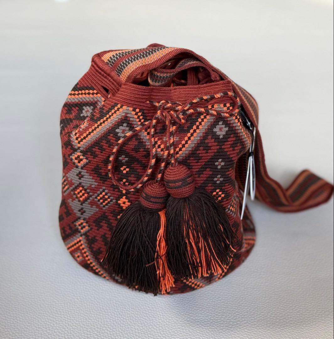 WAYUU ウィユウ柄 巾着ショルダーバッグ　バックインバックをプレゼント