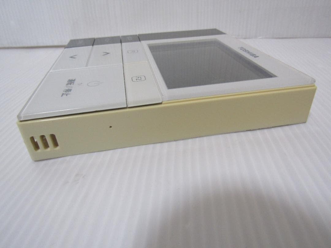 A1947 TOSHIBA エアコン用リモコン RBC-AMS52