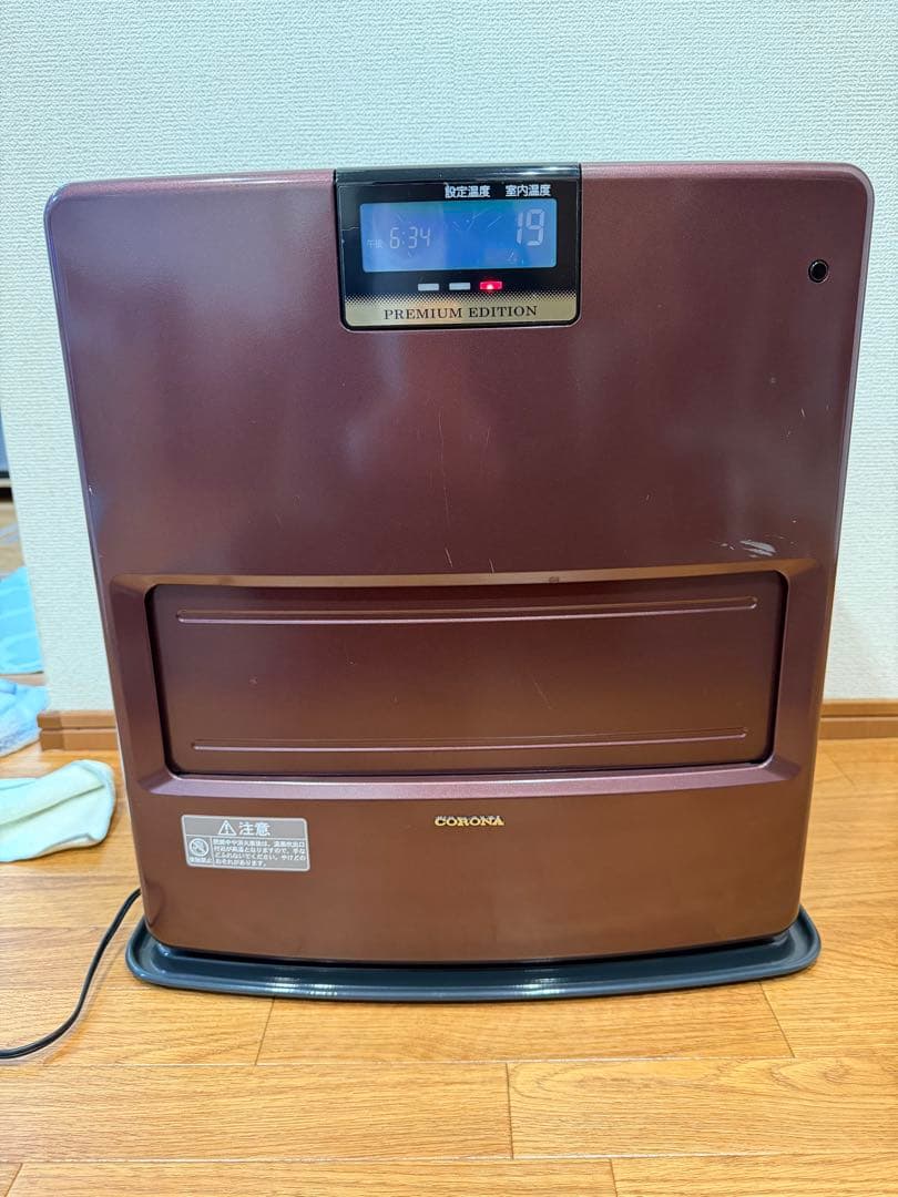 CORONA PREMIUM EDITION 石油ファンヒーター