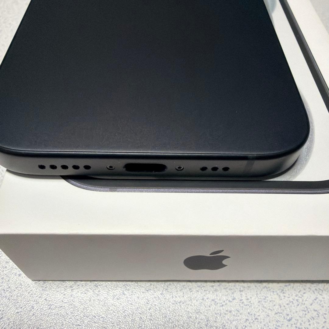 iPhone 15 128GB simフリー　ブラック