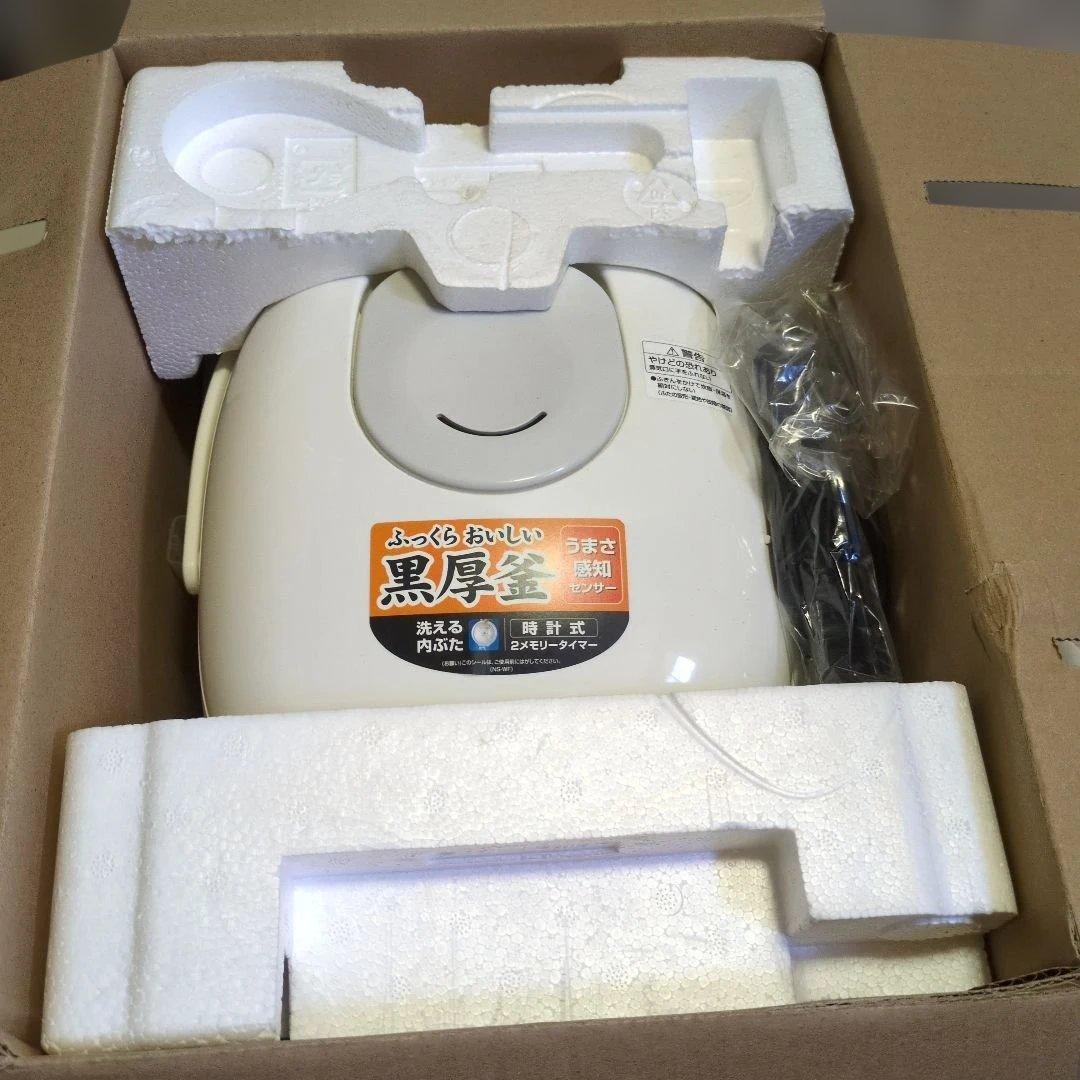 専用段ボール付き　象印 Zojirushi 炊飯器 NS-WE10 ホワイト