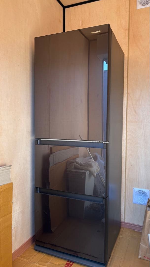 【美品・ほぼ未使用品】パナソニック ノンフロン冷凍冷蔵庫 335L