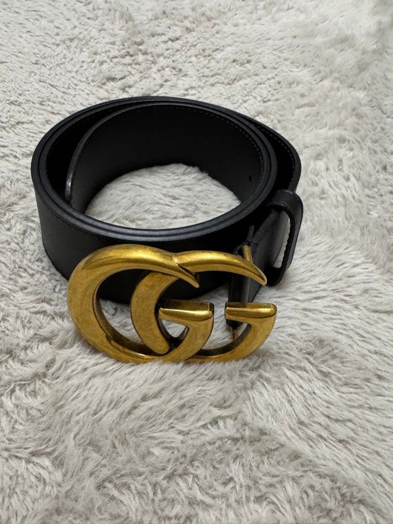 【美品】GUCCI ブラックレザー GGロゴベルト