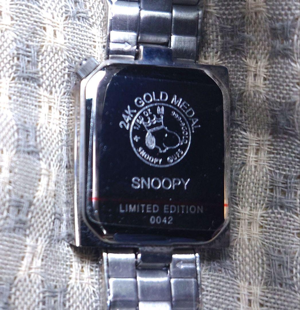  KING スヌーピー ゴールドメダルスケルトンウォッチ(ゴールド)