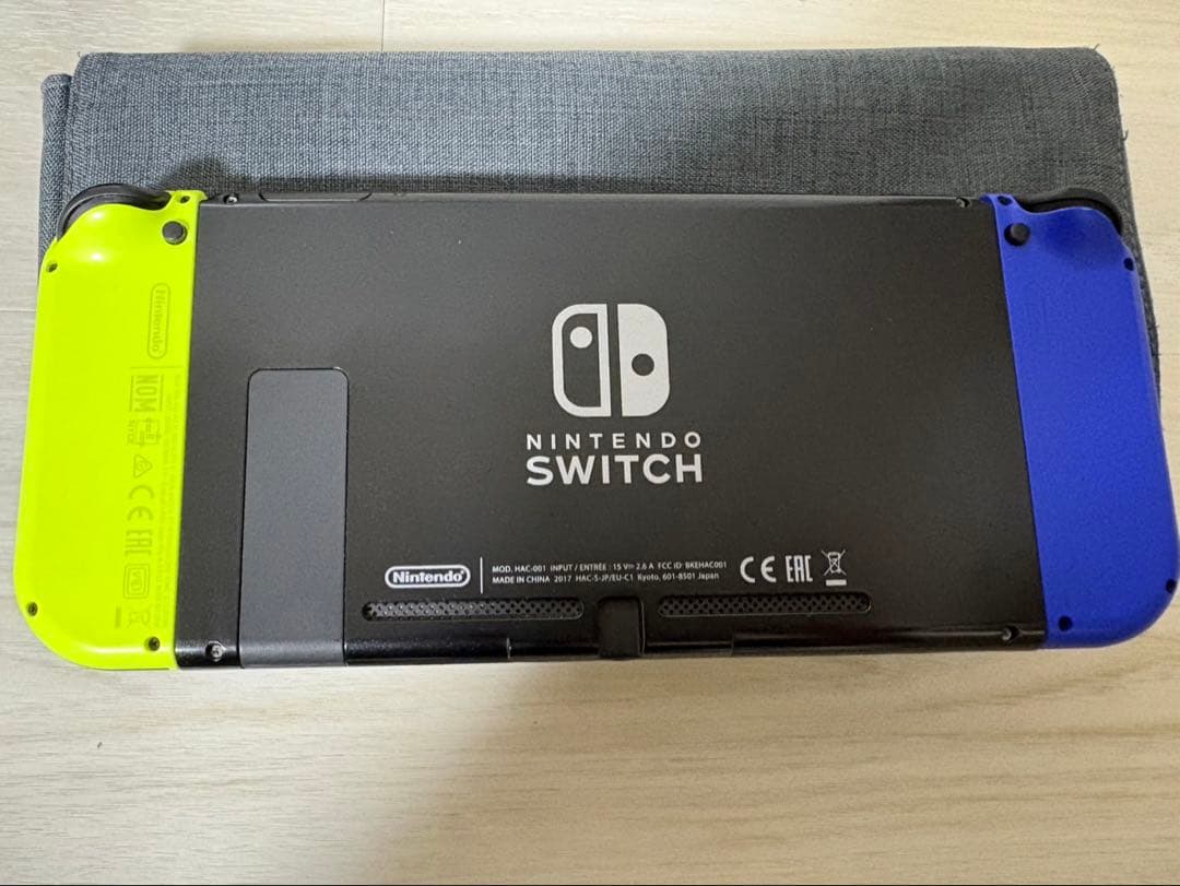 NintendoSwitch 本体(SDカード、ケース付)