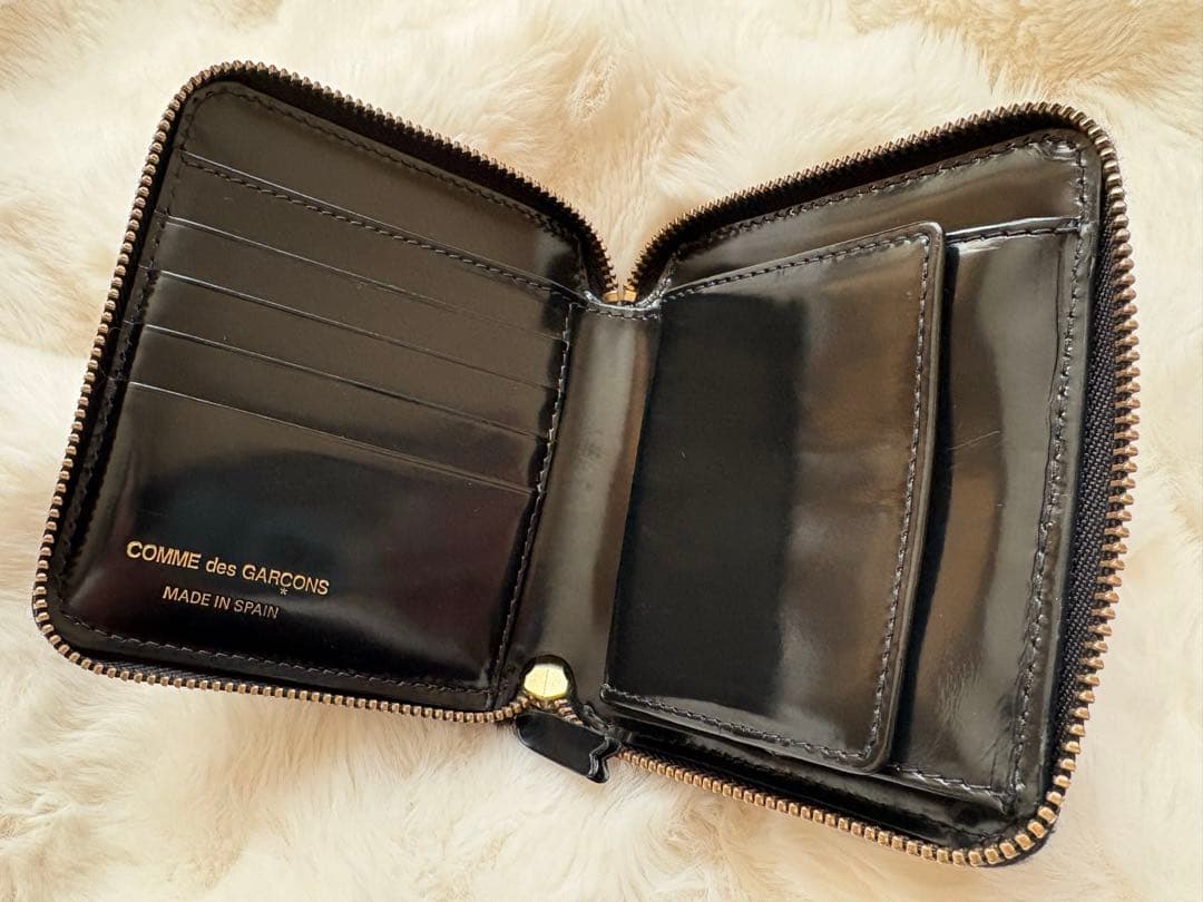 た*）様 【コムデギャルソン】 ポルカドット 二つ折りジップウォレット