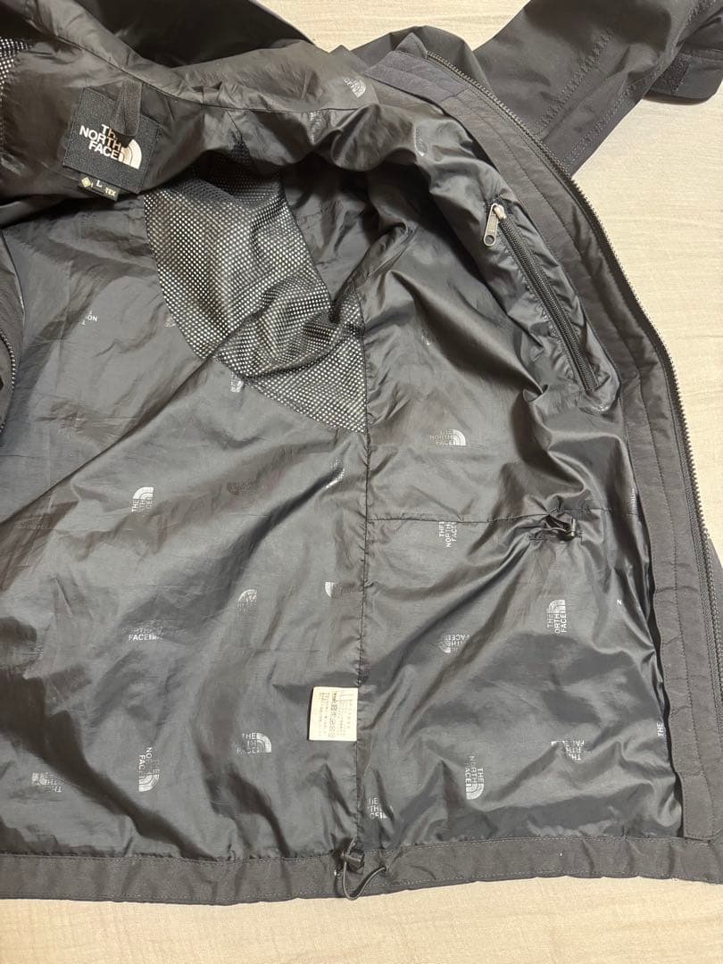 ノースフェイス　マウンテンジャケット