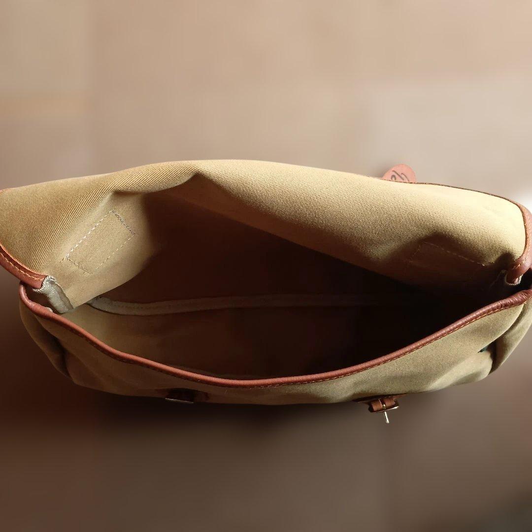 ベージュ キャンバス ショルダーバッグ
