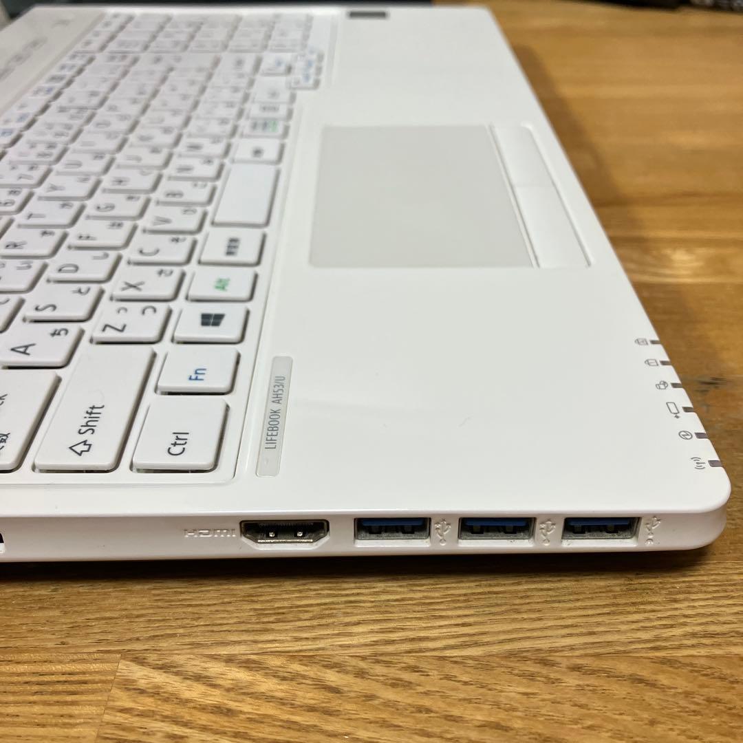 富士通 LIFEBOOK AH53/U 人気の白 Core i7