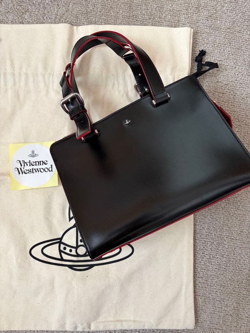 写真追加★Vivienne Westwood シンプルタイニーオーブ　バッグ